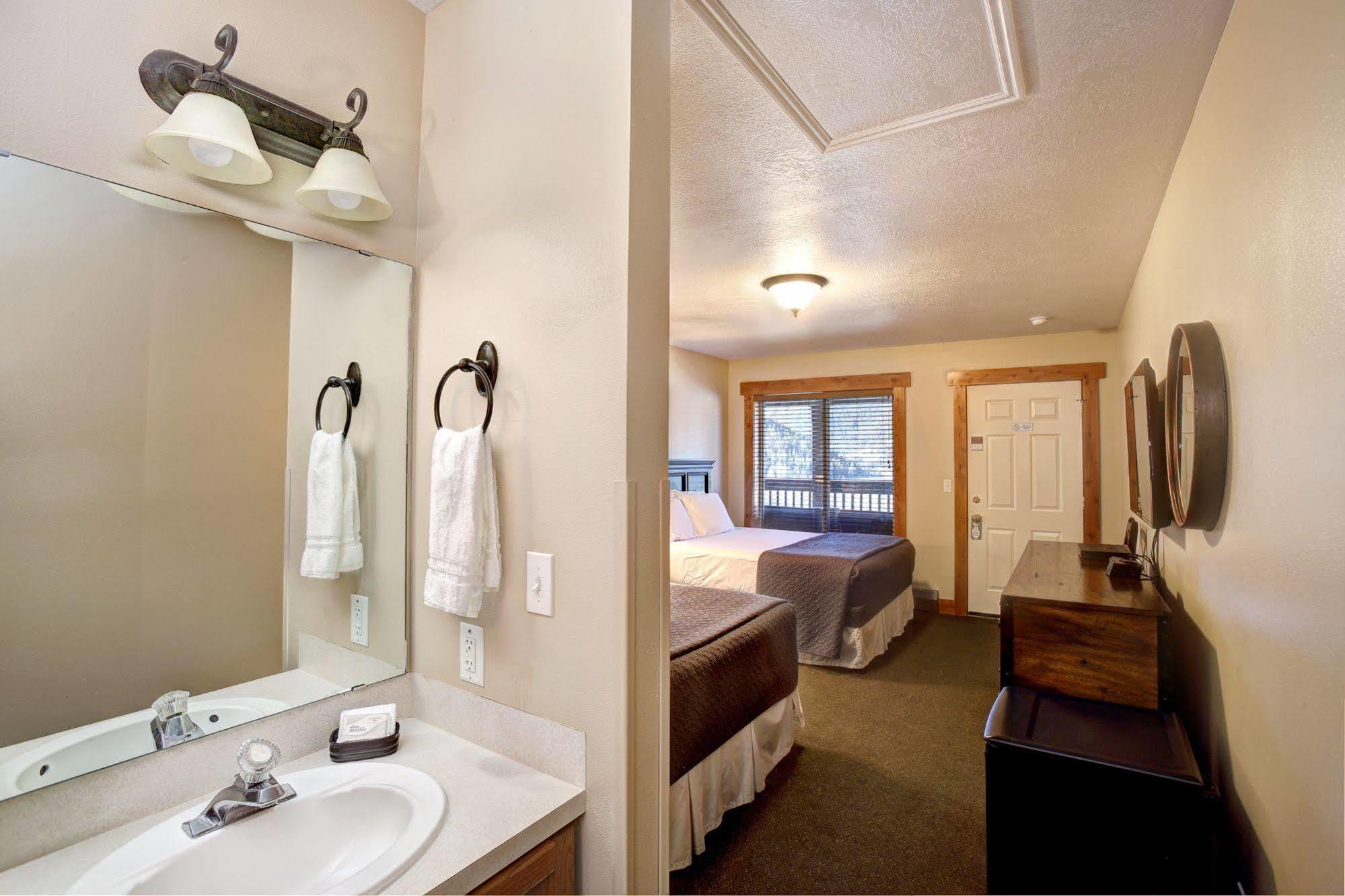 Beaver Creek Lodge Logan Luaran gambar