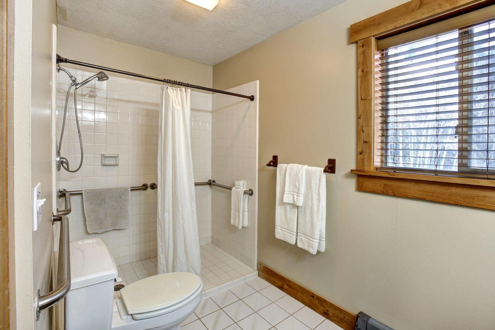 Beaver Creek Lodge Logan Luaran gambar